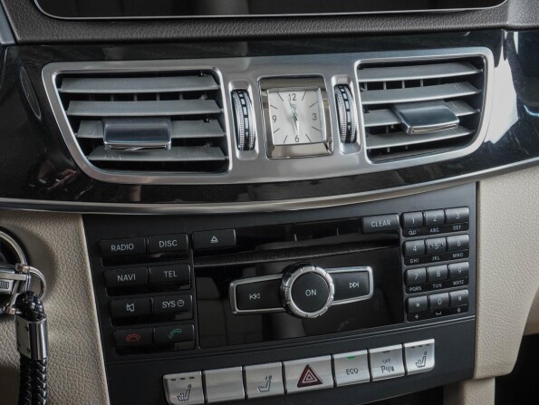Mercedes-Benz E-Класс IV (W212 S212 C207) Рестайлинг с пробегом 2013 года, цена 2 499 000 рублей, 188677 км, седан, Автокод Объявления