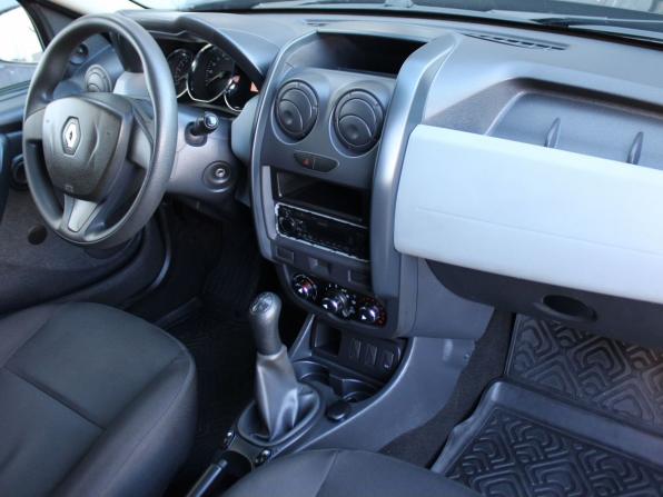 Renault Duster I Рестайлинг с пробегом 2015 года, цена 929 000 рублей, 128599 км, внедорожник, Автокод Объявления