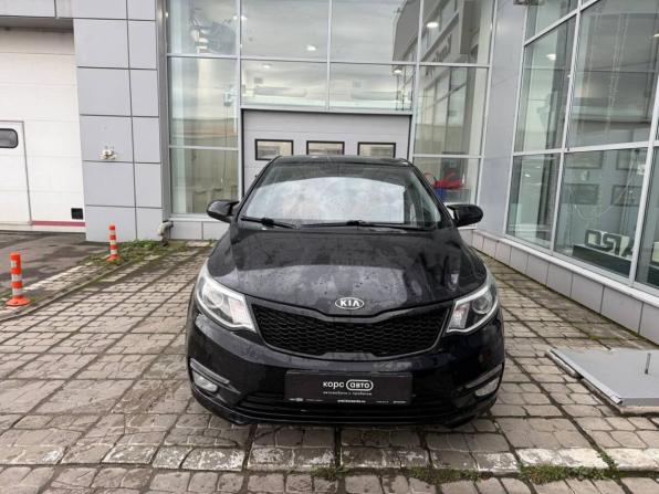 Kia Rio III Рестайлинг с пробегом 2017 года, цена 1 000 000 рублей, 152885 км, седан, Автокод Объявления