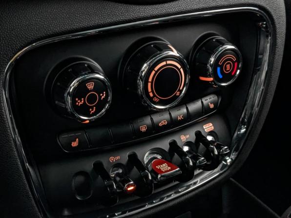 Mini Clubman II Рестайлинг с пробегом 2020 года, цена 2 355 000 рублей, 86865 км, универсал, Автокод Объявления