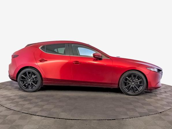 Mazda 3 IV (BP) с пробегом 2019 года, цена 2 250 000 рублей, 30794 км, хэтчбек, Автокод Объявления