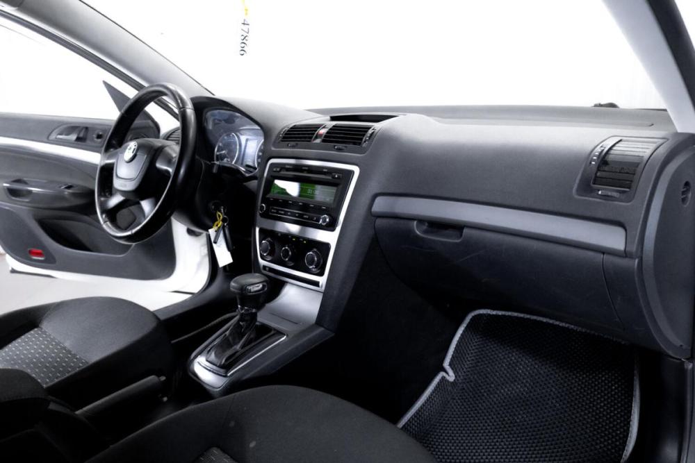 Skoda Octavia II (A5) Рестайлинг Тюмень  - изображение 17
