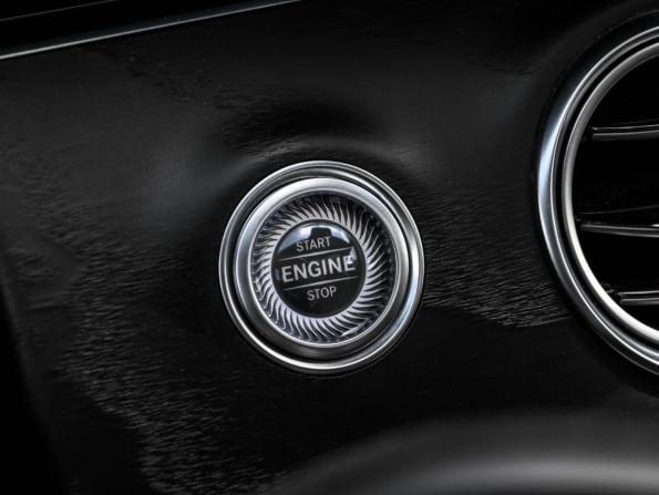 Mercedes-Benz E-Класс V (W213 S213 C238) Рестайлинг с пробегом 2021 года, цена 5 779 000 рублей, 78467 км, седан, Автокод Объявления