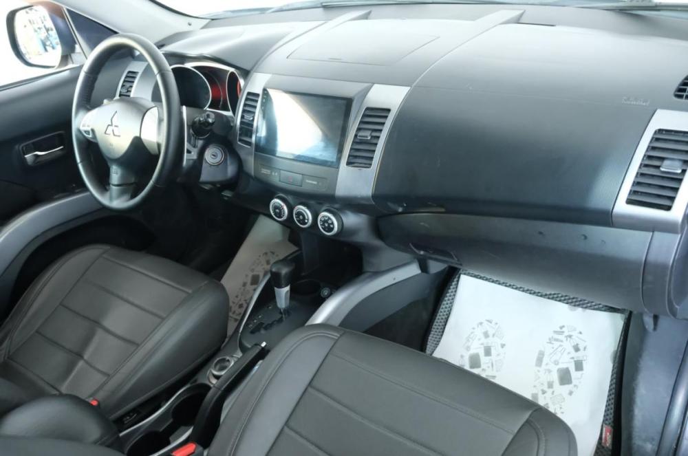 Mitsubishi Outlander II Омск  - изображение 16