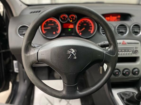Peugeot 408 I с пробегом 2013 года, цена 679 000 рублей, 162285 км, седан, Автокод Объявления