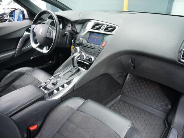 Citroen DS5 с пробегом 2012 года, цена 1 300 000 рублей, 108901 км, хэтчбек, Автокод Объявления