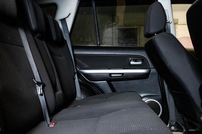 Suzuki Grand Vitara II Рестайлинг с пробегом 2010 года, цена 1 050 000 рублей, 278343 км, внедорожник, Автокод Объявления