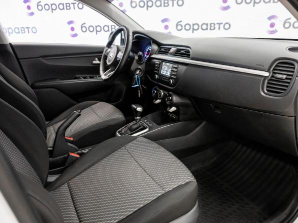 Kia Rio IV с пробегом 2017 года, цена 1 420 000 рублей, 102679 км, седан, Автокод Объявления