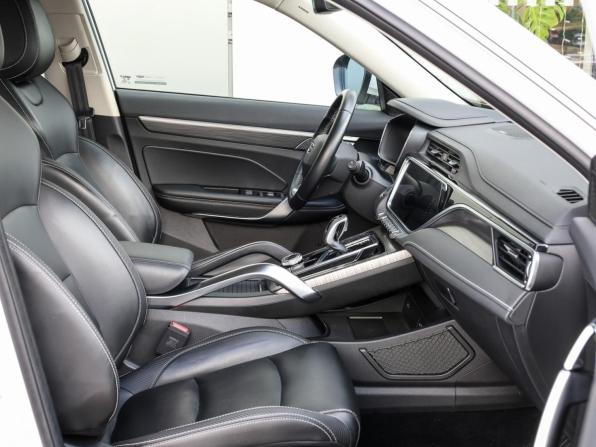Geely Atlas Pro с пробегом 2024 года, цена 2 249 000 рублей, 38000 км, внедорожник, Автокод Объявления