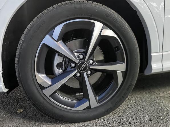 Audi Q3 II (F3) с пробегом 2026 года, цена 3 850 000 рублей, 10 км, внедорожник, Автокод Объявления