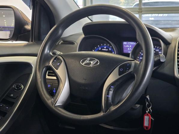 Hyundai i30 II с пробегом 2014 года, цена 945 000 рублей, 177887 км, хэтчбек, Автокод Объявления