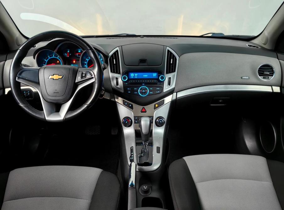 Chevrolet Cruze I Рестайлинг Москва  - изображение 6