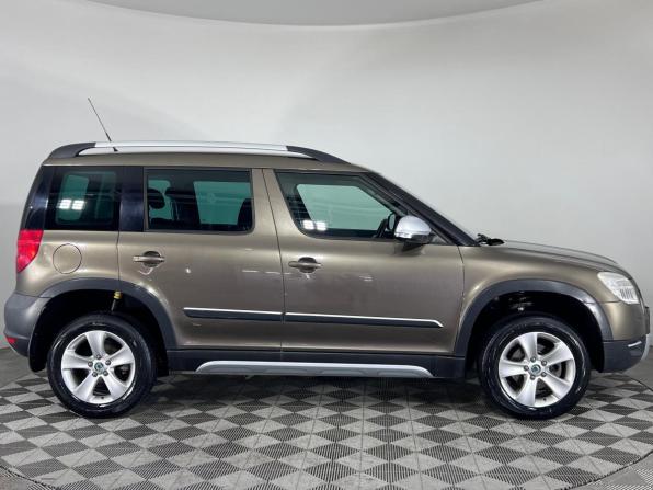 Skoda Yeti I с пробегом 2010 года, цена 649 000 рублей, 216890 км, внедорожник, Автокод Объявления