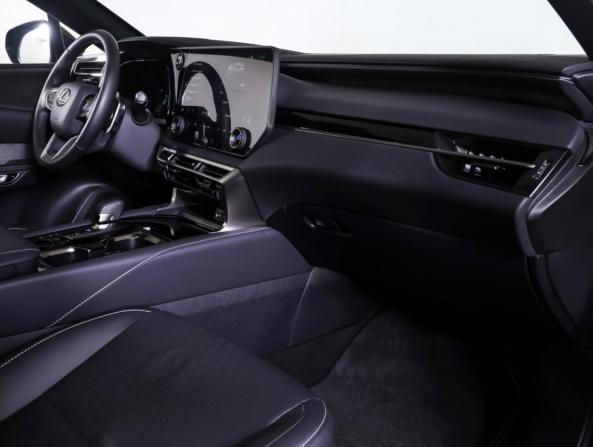 Lexus RX V с пробегом 2025 года, цена 10 500 000 рублей, 8748 км, внедорожник, Автокод Объявления