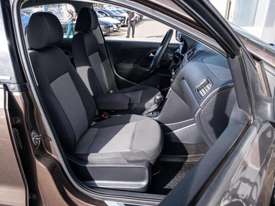 Volkswagen Polo V Краснодар  - изображение 8