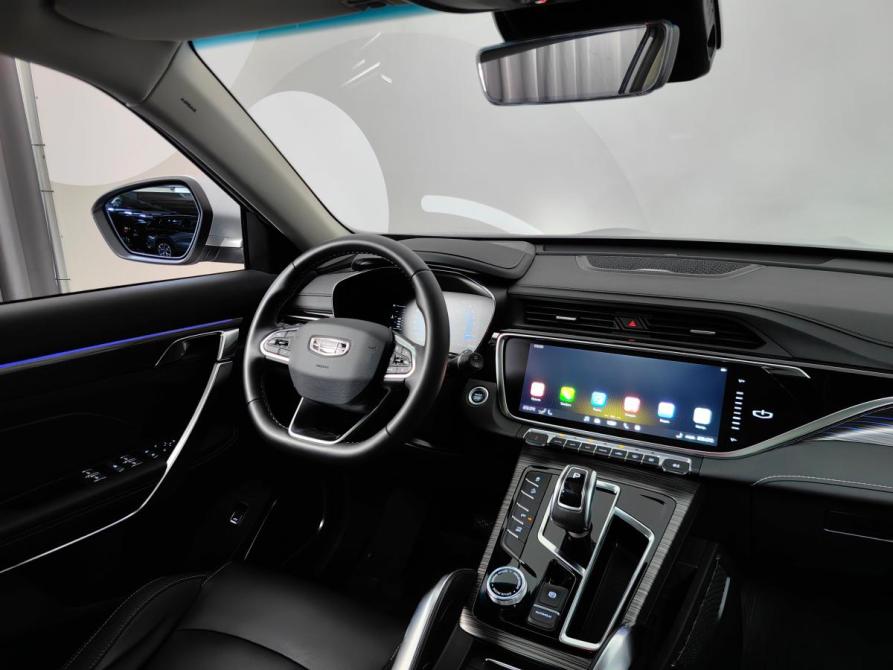 Geely Atlas Pro Москва  - изображение 7