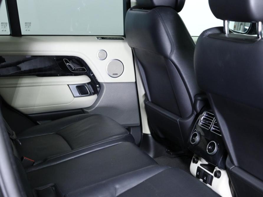 Land Rover Range Rover IV Рестайлинг Санкт-Петербург  - изображение 11