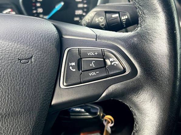 Ford Focus III Рестайлинг с пробегом 2016 года, цена 1 170 000 рублей, 83769 км, хэтчбек, Автокод Объявления