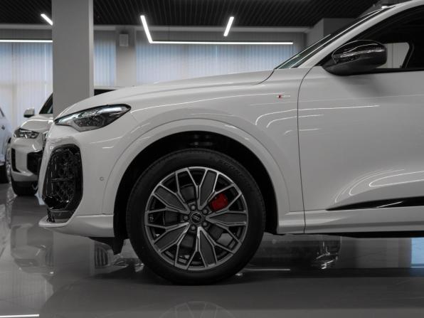 Audi Q5 III с пробегом 2025 года, цена 6 190 000 рублей, 19 км, внедорожник, Автокод Объявления