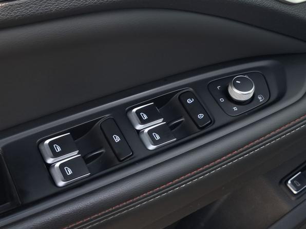 Geely Tugella I Рестайлинг с пробегом 2022 года, цена 2 630 000 рублей, 69650 км, внедорожник, Автокод Объявления