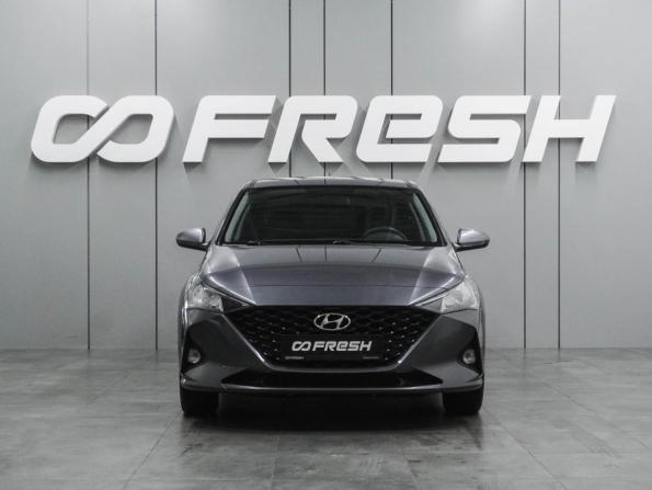 Hyundai Solaris II Рестайлинг с пробегом 2022 года, цена 1 599 000 рублей, 101033 км, седан, Автокод Объявления