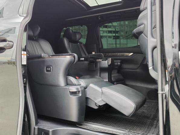 Toyota Alphard III Рестайлинг с пробегом 2021 года, цена 4 900 000 рублей, 157004 км, минивэн, Автокод Объявления