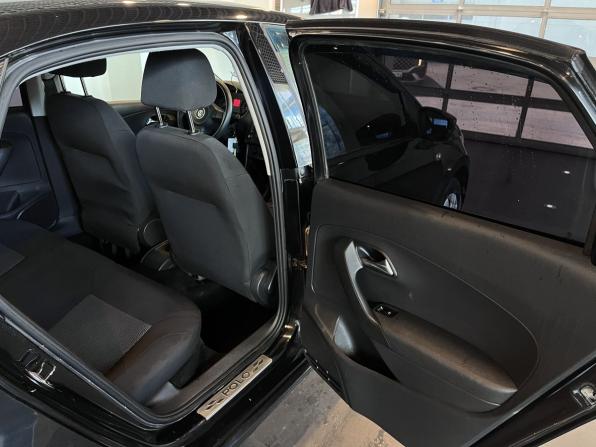 Volkswagen Polo V с пробегом 2011 года, цена 595 000 рублей, 224104 км, седан, Автокод Объявления