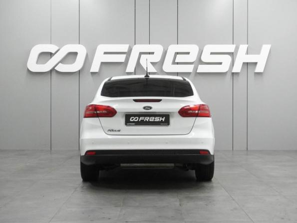 Ford Focus III Рестайлинг с пробегом 2018 года, цена 1 239 000 рублей, 106155 км, седан, Автокод Объявления