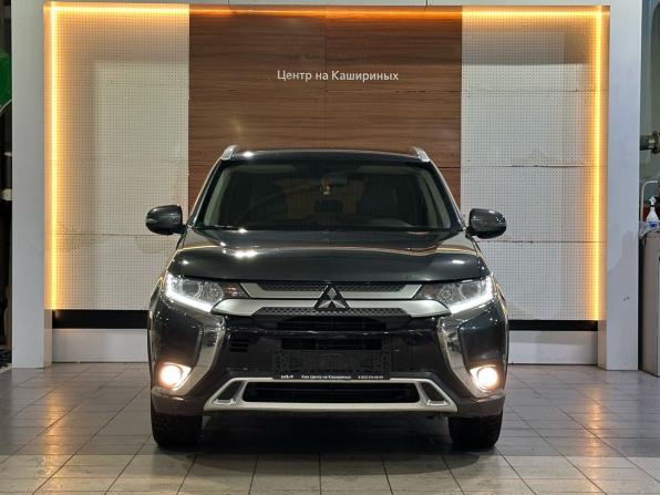 Mitsubishi Outlander III Рестайлинг 3 с пробегом 2020 года, цена 2 249 990 рублей, 158475 км, внедорожник, Автокод Объявления
