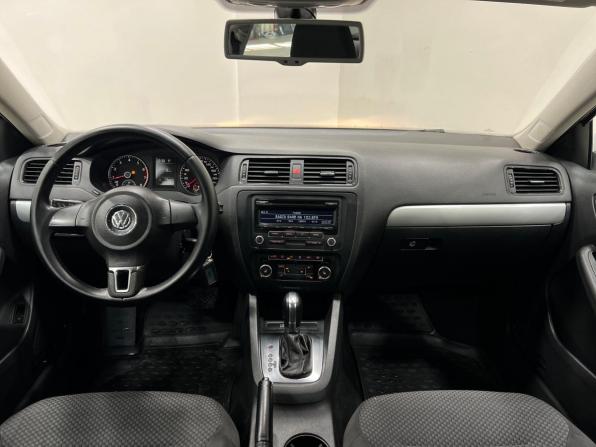 Volkswagen Jetta VI с пробегом 2012 года, цена 995 000 рублей, 206458 км, седан, Автокод Объявления