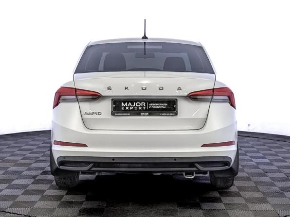 Skoda Rapid II с пробегом 2021 года, цена 1 300 000 рублей, 140280 км, лифтбек, Автокод Объявления