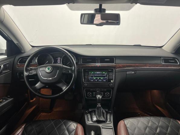 Skoda Superb II с пробегом 2013 года, цена 740 000 рублей, 263000 км, лифтбек, Автокод Объявления