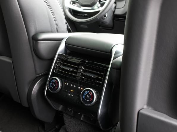 Land Rover Range Rover V с пробегом 2024 года, цена 20 700 000 рублей, 27750 км, внедорожник, Автокод Объявления
