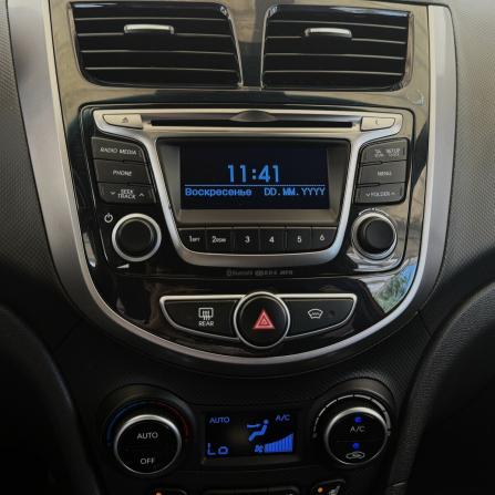 Hyundai Solaris I Рестайлинг с пробегом 2016 года, цена 1 050 000 рублей, 175718 км, седан, Автокод Объявления