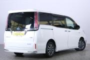 Toyota Esquire I Рестайлинг Омск  - изображение 29