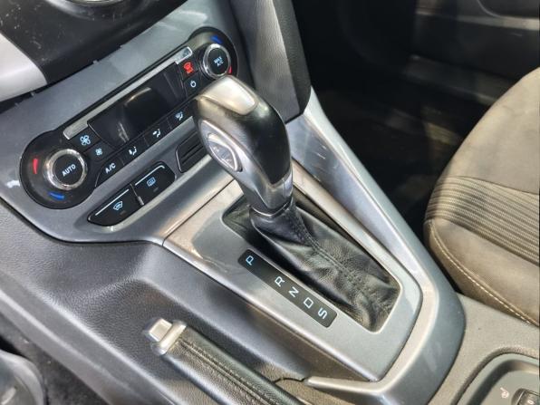 Ford Focus III с пробегом 2014 года, цена 645 000 рублей, 248075 км, хэтчбек, Автокод Объявления
