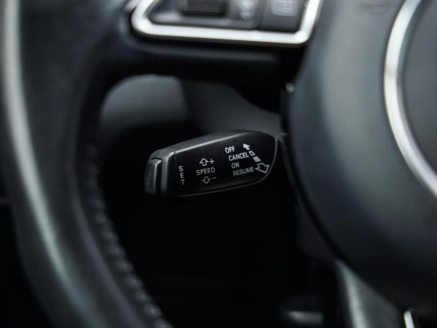 Audi Q3 I (8U) Рестайлинг Санкт-Петербург  - изображение 23