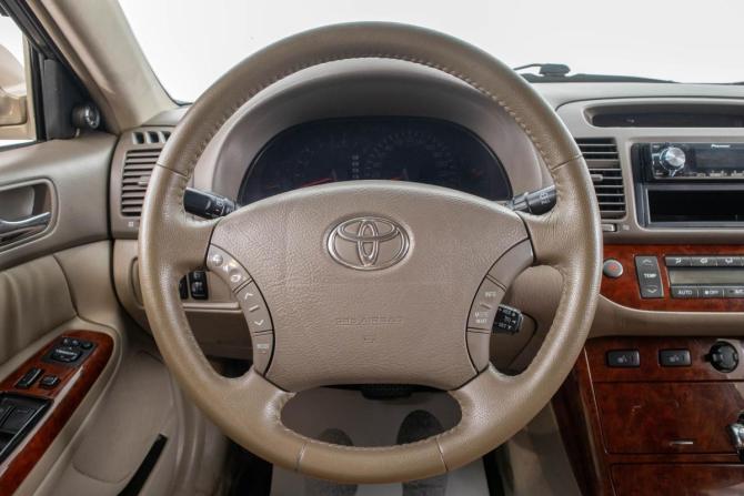 Toyota Camry V (XV30) Рестайлинг с пробегом 2004 года, цена 909 000 рублей, 303000 км, седан, Автокод Объявления