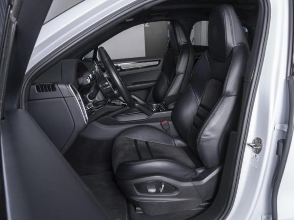 Porsche Cayenne III с пробегом 2019 года, цена 7 660 000 рублей, 63537 км, внедорожник, Автокод Объявления