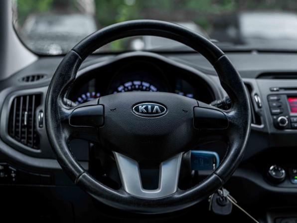 Kia Sportage III с пробегом 2012 года, цена 899 000 рублей, 233012 км, внедорожник, Автокод Объявления