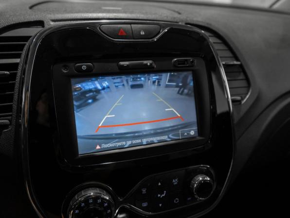 Renault Kaptur I с пробегом 2016 года, цена 1 250 000 рублей, 235560 км, внедорожник, Автокод Объявления