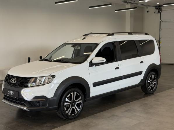 Lada (ВАЗ) Largus I Рестайлинг с пробегом 2024 года, цена 1 550 000 рублей, 25254 км, универсал, Автокод Объявления