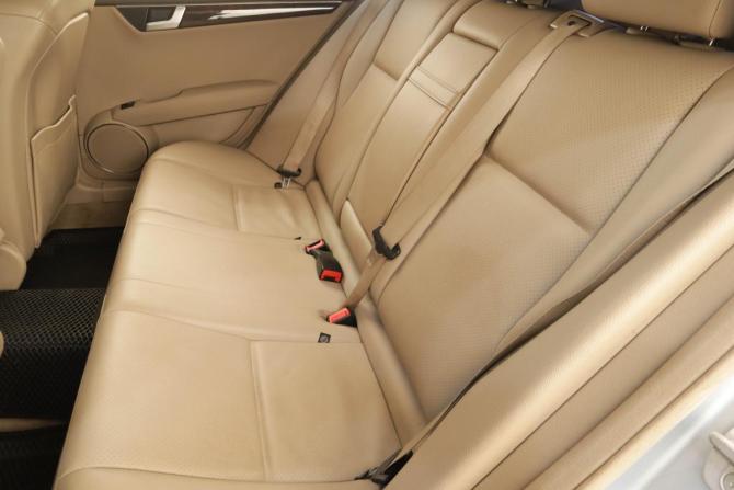 Mercedes-Benz C-Класс III (W204) Рестайлинг с пробегом 2012 года, цена 1 299 000 рублей, 137510 км, седан, Автокод Объявления