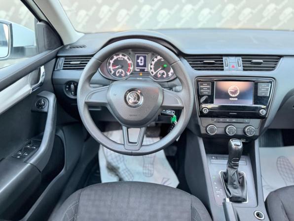 Skoda Octavia III (A7) Рестайлинг с пробегом 2019 года, цена 970 000 рублей, 174200 км, лифтбек, Автокод Объявления