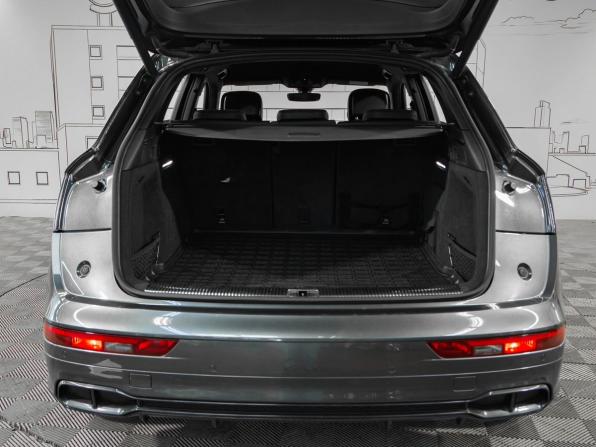 Audi SQ5 II (FY) с пробегом 2017 года, цена 3 200 000 рублей, 195000 км, внедорожник, Автокод Объявления