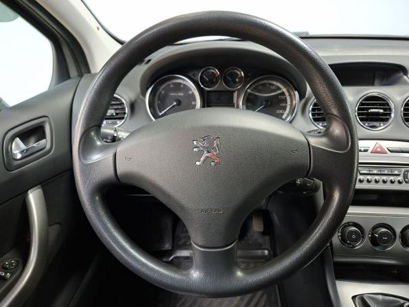 Peugeot 308 I с пробегом 2011 года, цена 499 000 рублей, 185537 км, хэтчбек, Автокод Объявления