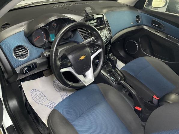 Chevrolet Cruze I Рестайлинг с пробегом 2012 года, цена 819 000 рублей, 172018 км, хэтчбек, Автокод Объявления