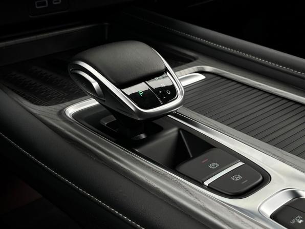 Chery Arrizo 8 с пробегом 2024 года, цена 2 298 400 рублей, 30032 км, седан, Автокод Объявления