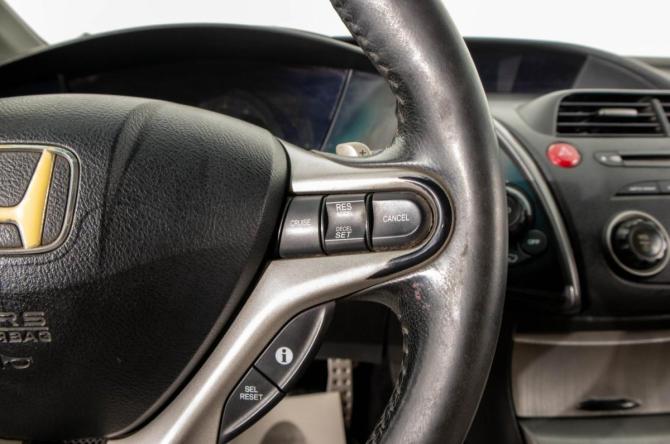 Honda Civic VIII с пробегом 2008 года, цена 639 000 рублей, 298000 км, хэтчбек, Автокод Объявления