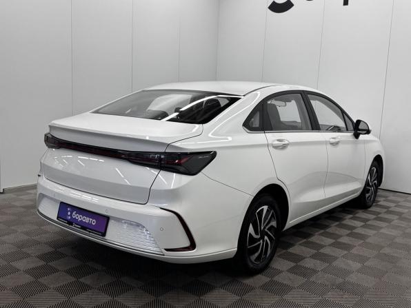BAIC U5 Plus с пробегом 2023 года, цена 945 000 рублей, 114688 км, седан, Автокод Объявления